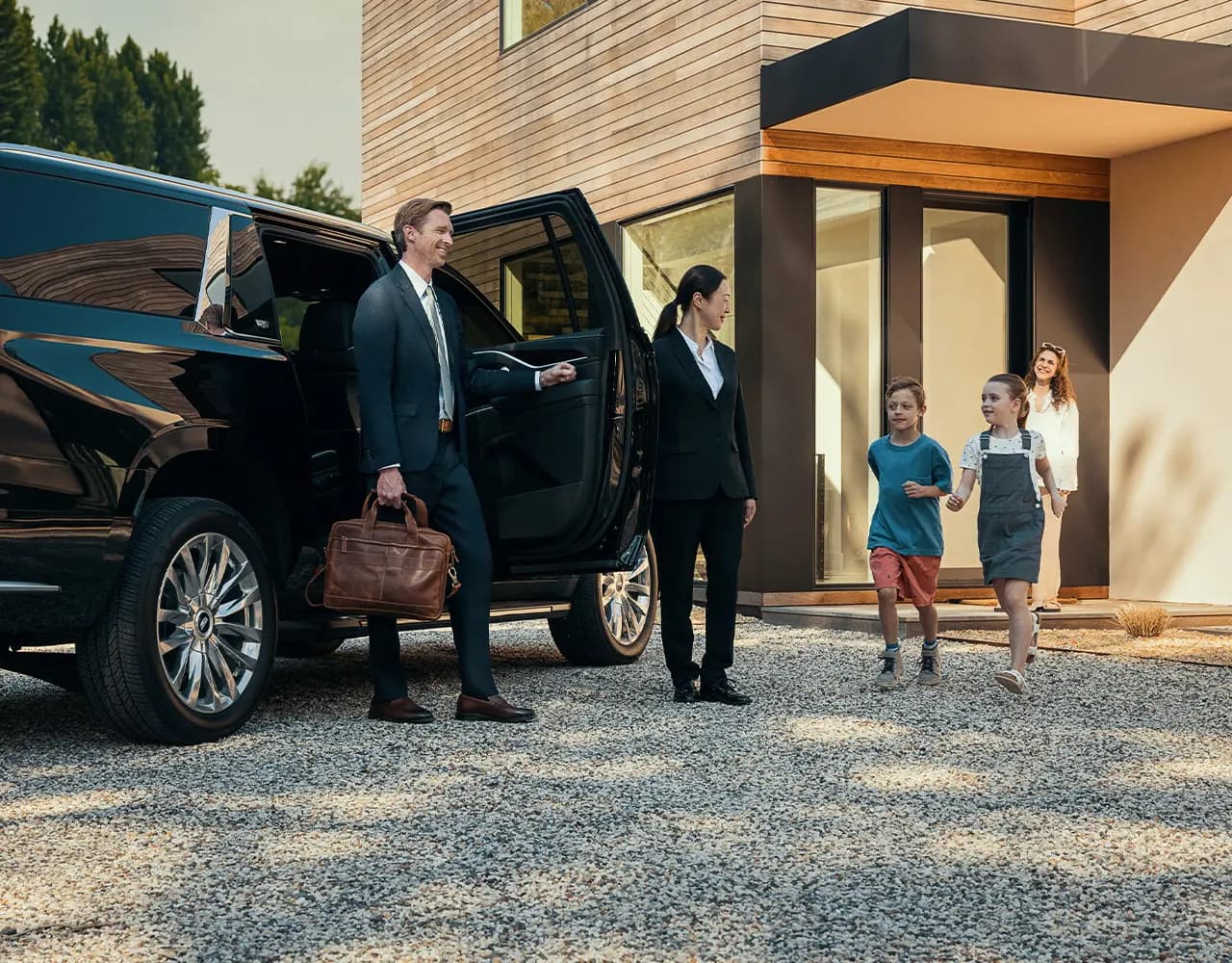 Chauffeur Service NYC | Luxury Black Car by Black Car NYC