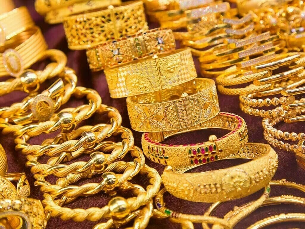 Crossover 5: Your Trusted Global Gold Brokerage Partner
