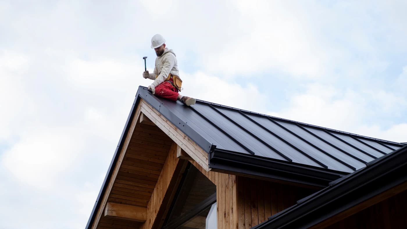 Experienced Roofing Contractor Focused on Quality &amp; Long-Term Protection