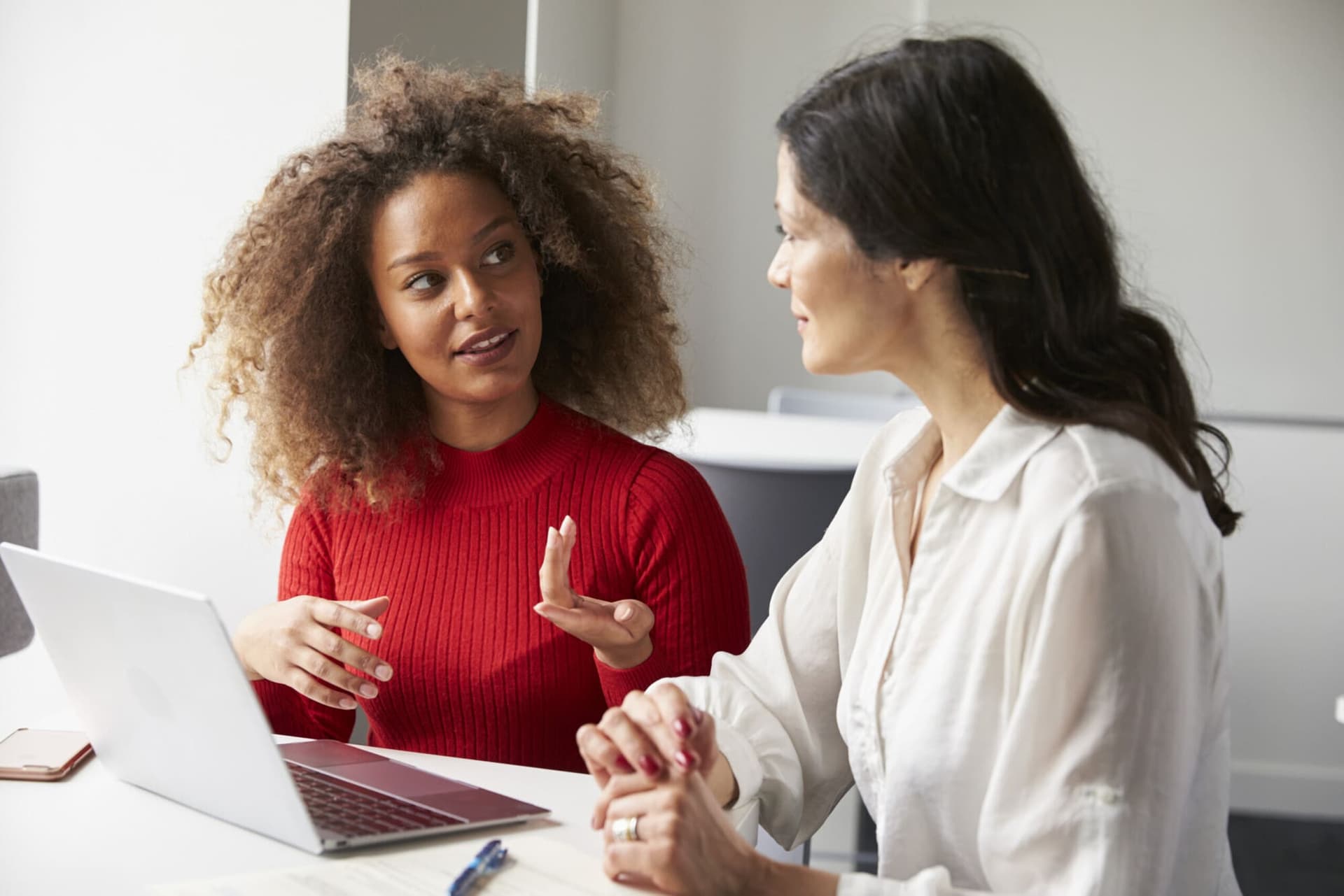 How to Find a Life Coach UK Who Can Transform Your Life