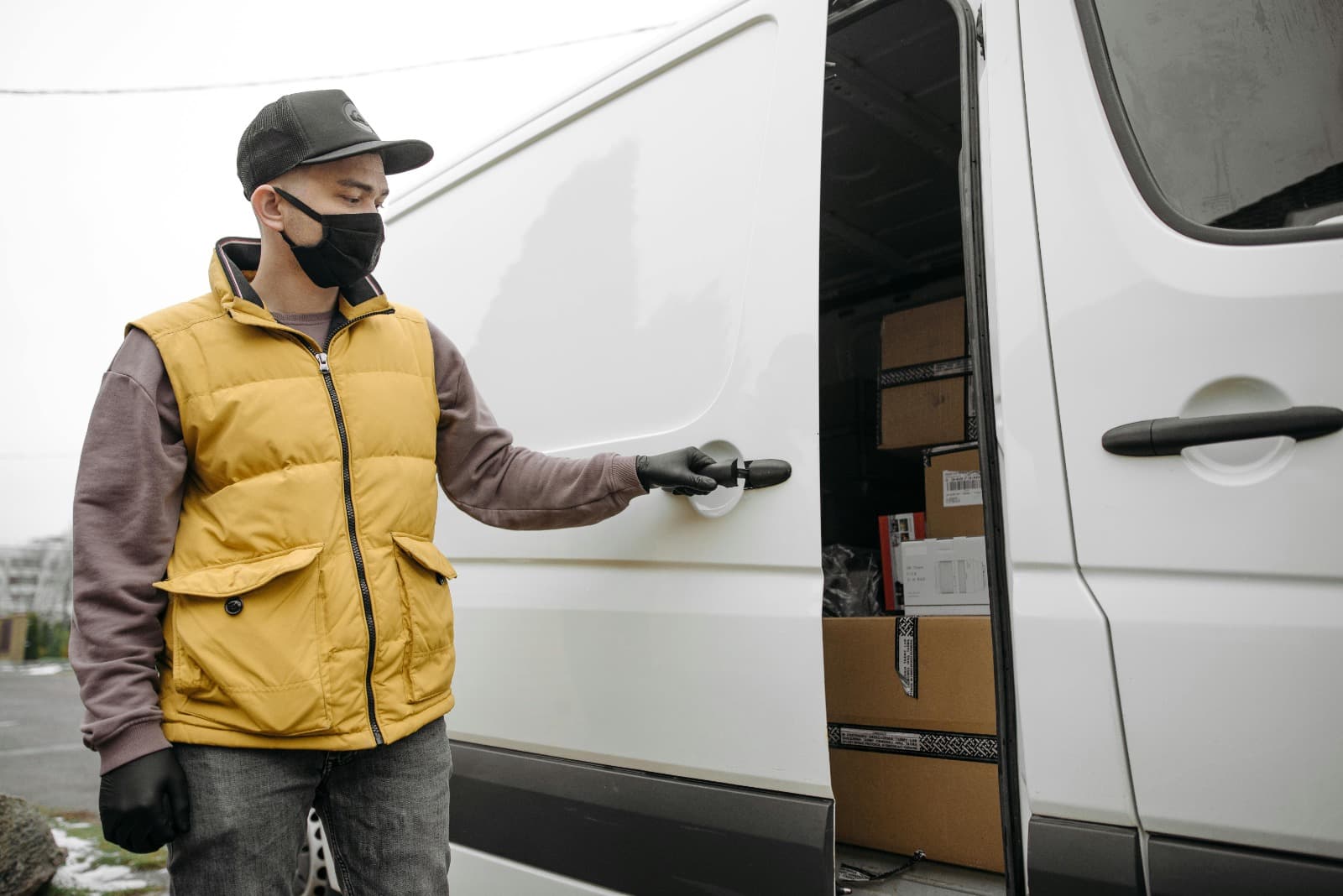 Moving House? Here’s How to Stay Organized