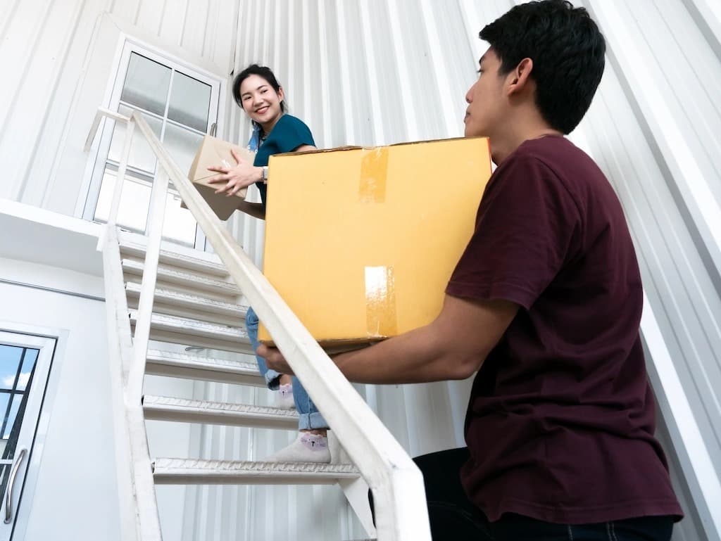 Chicago Movers With 150+ Years of Combined Experience
