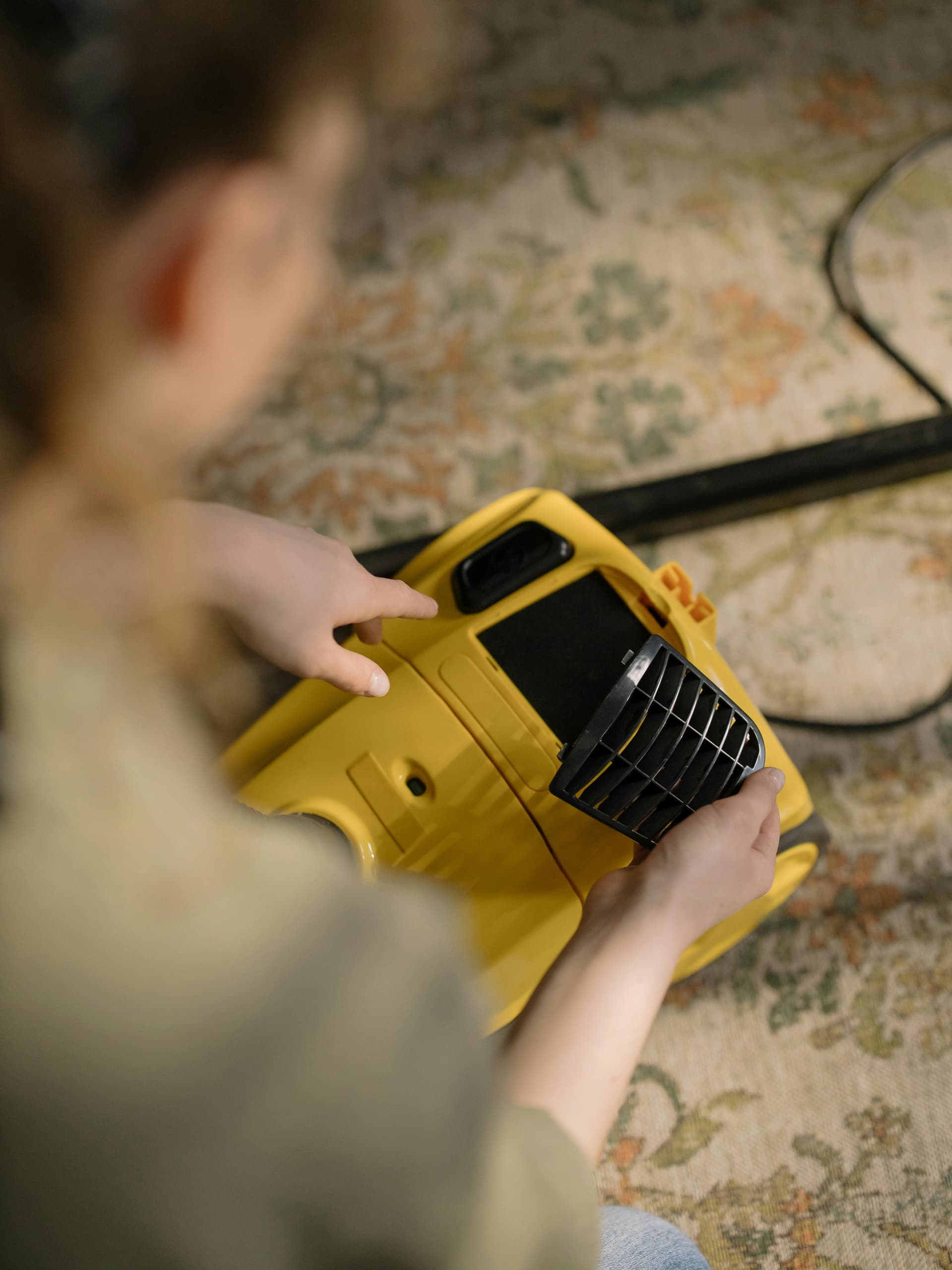 Expert Carpet Cleaning Dubai Services for Homes &amp; Offices