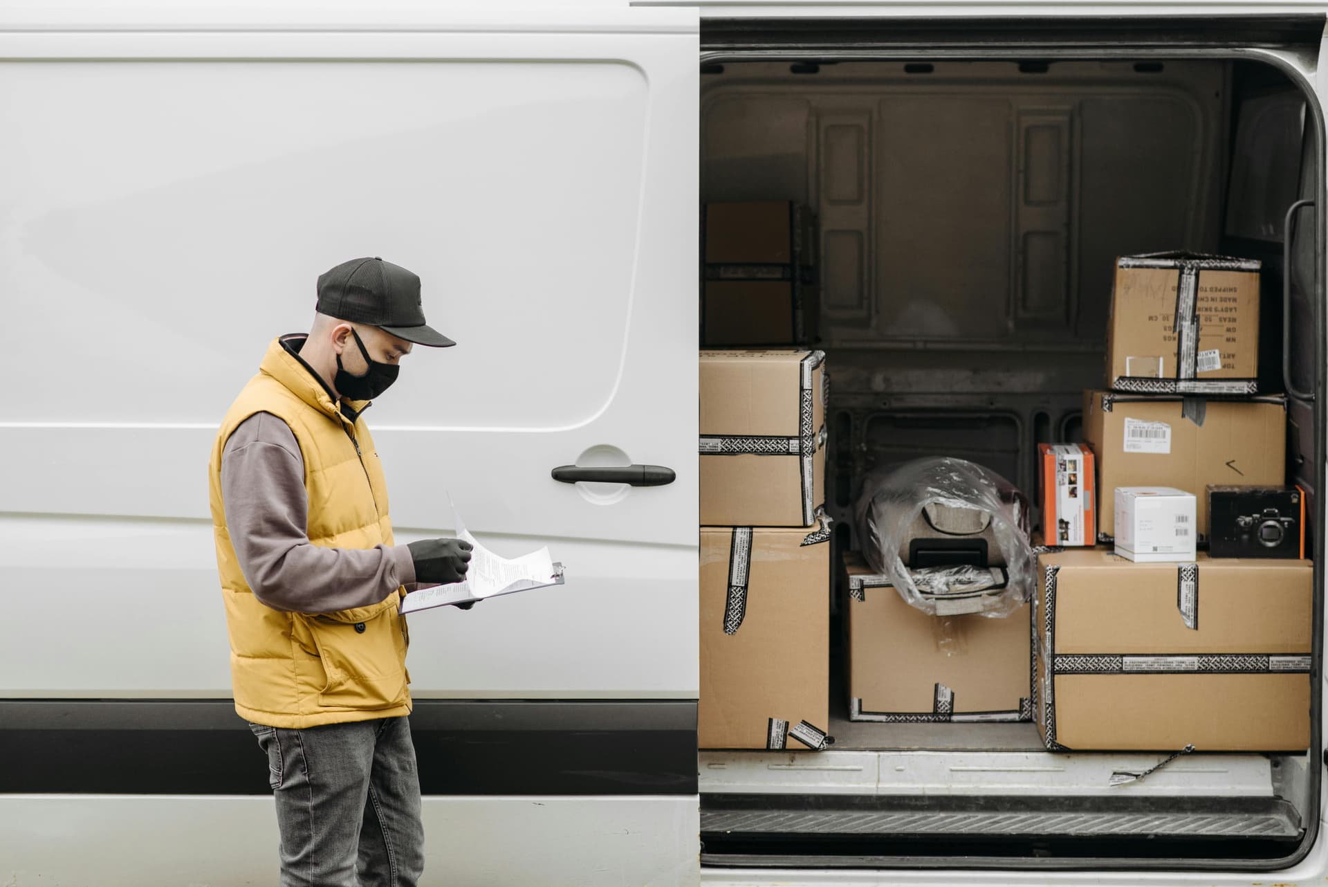 How to Choose the Right Ice Pack for Your Cold Chain Needs
