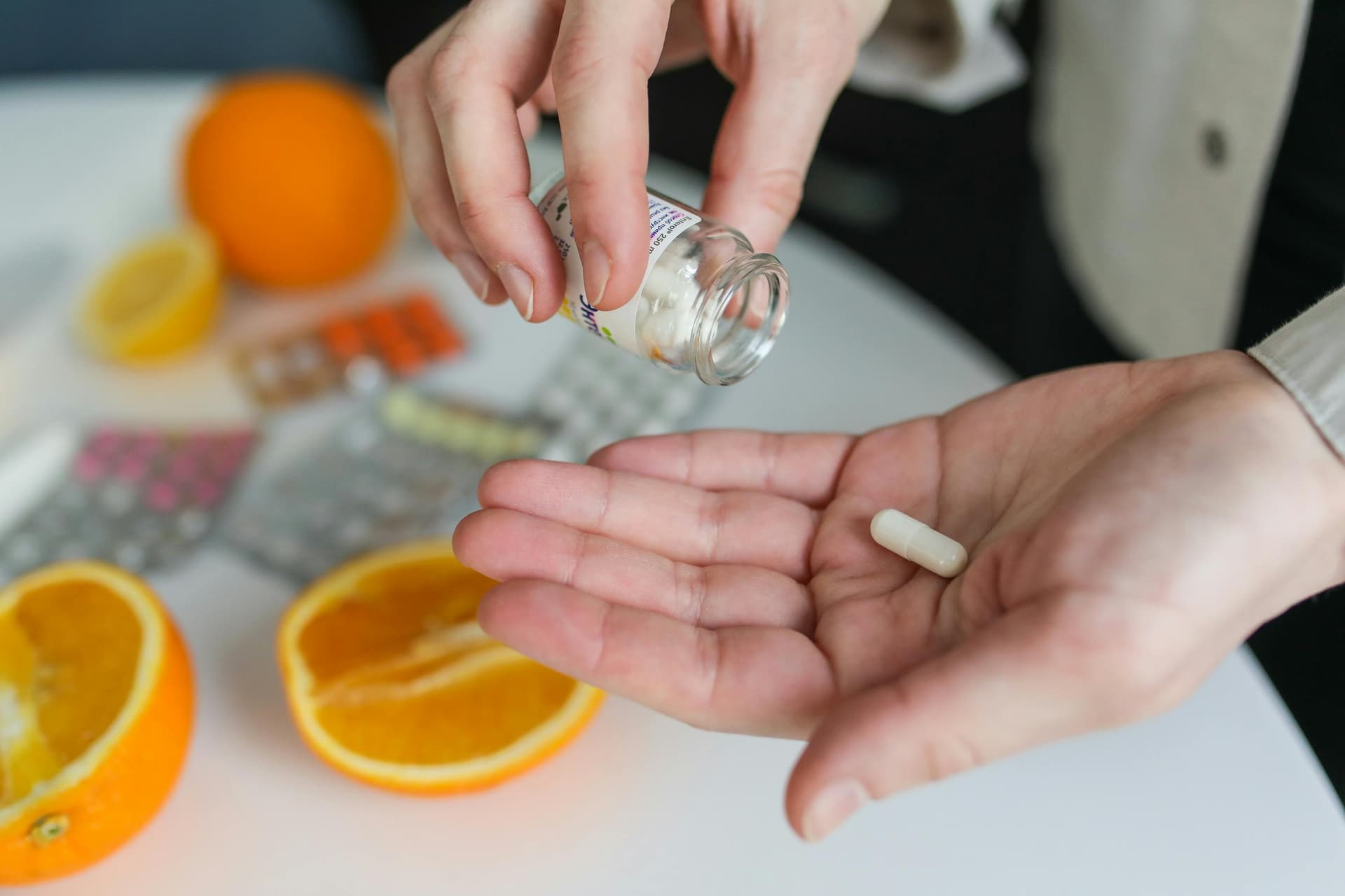 How Oral Weight Loss Treatments Can Support Your Long-Term Wellness Goals