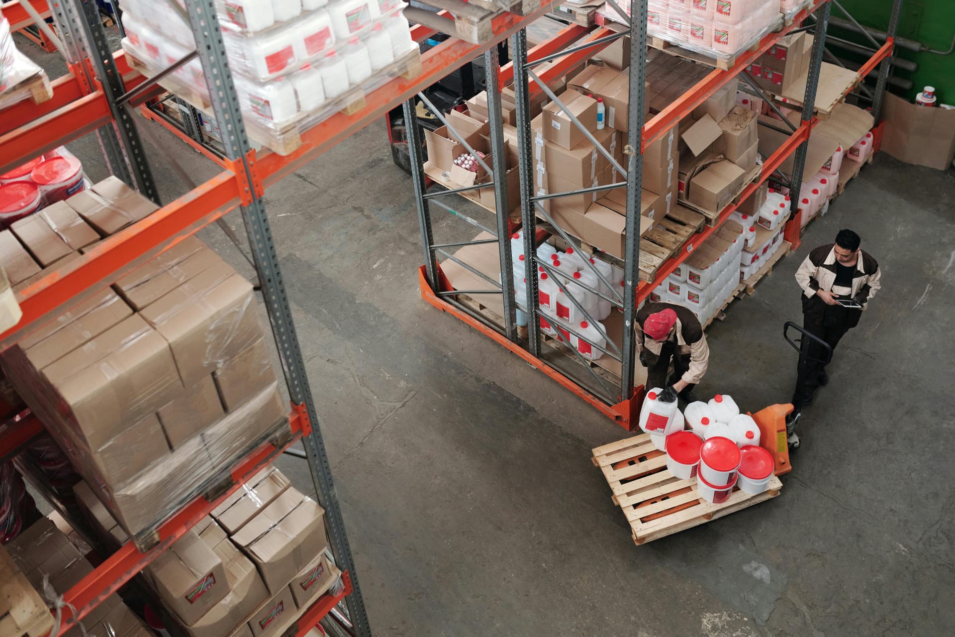 Simplify Industrial Leasing with WareMatch – Find the Right Warehouse Fast