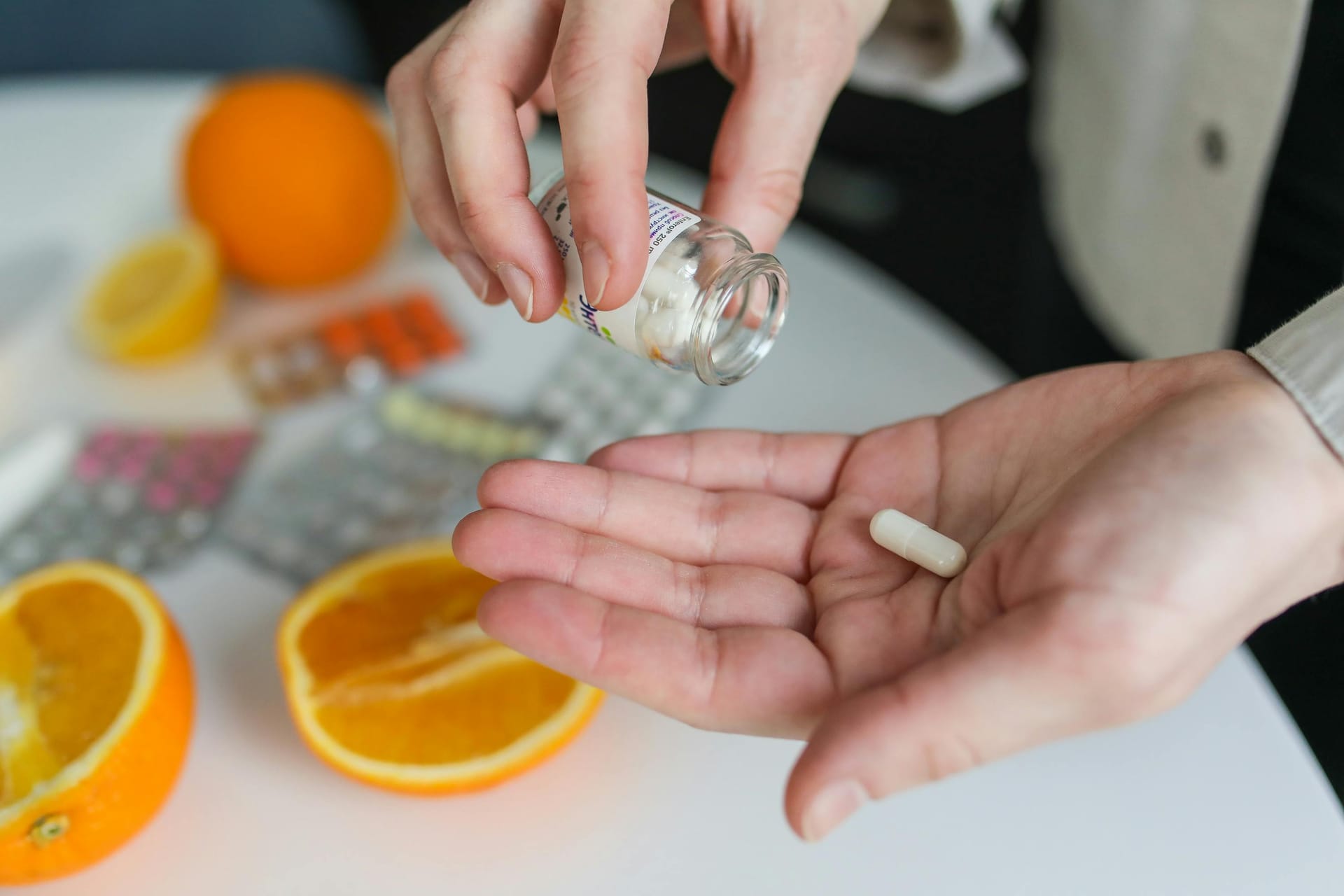 How Oral Weight Loss Treatments Can Support Your Long-Term Wellness Goals