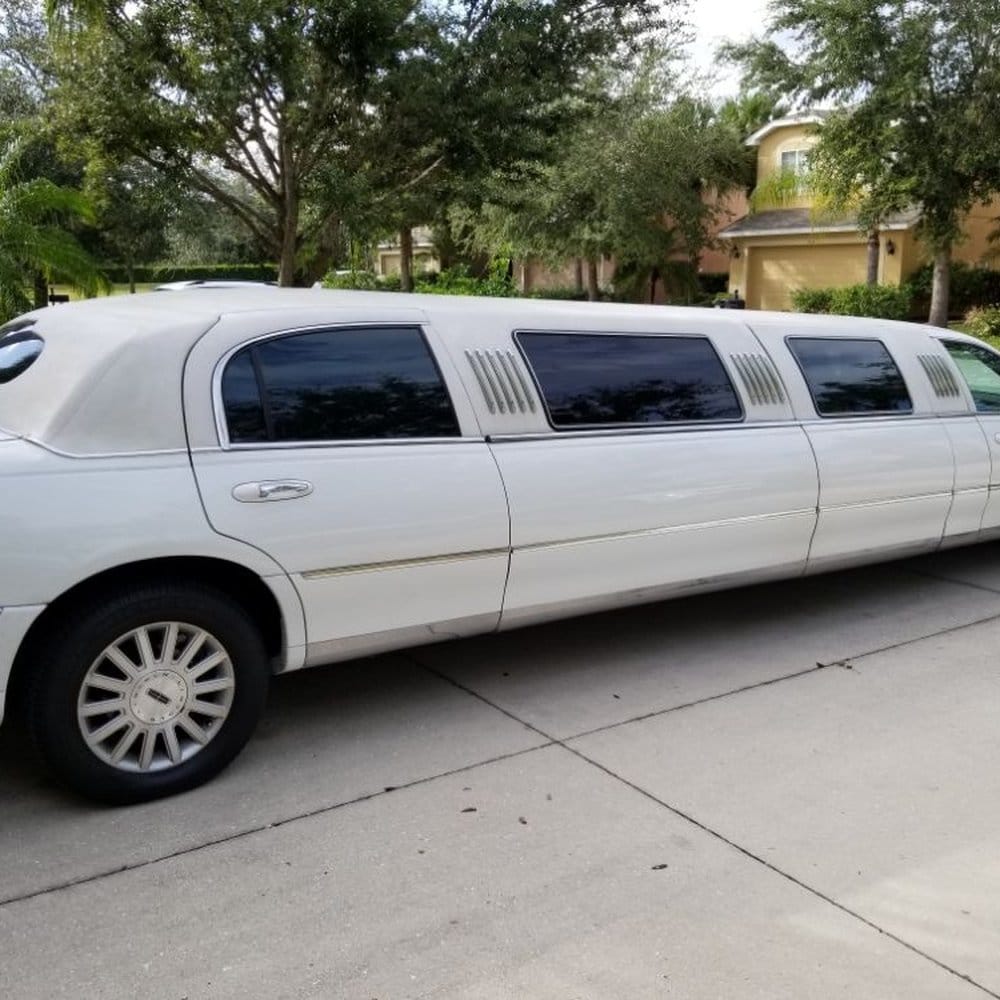 Experience Luxury Travel with the Best Limo Service Oxford MS