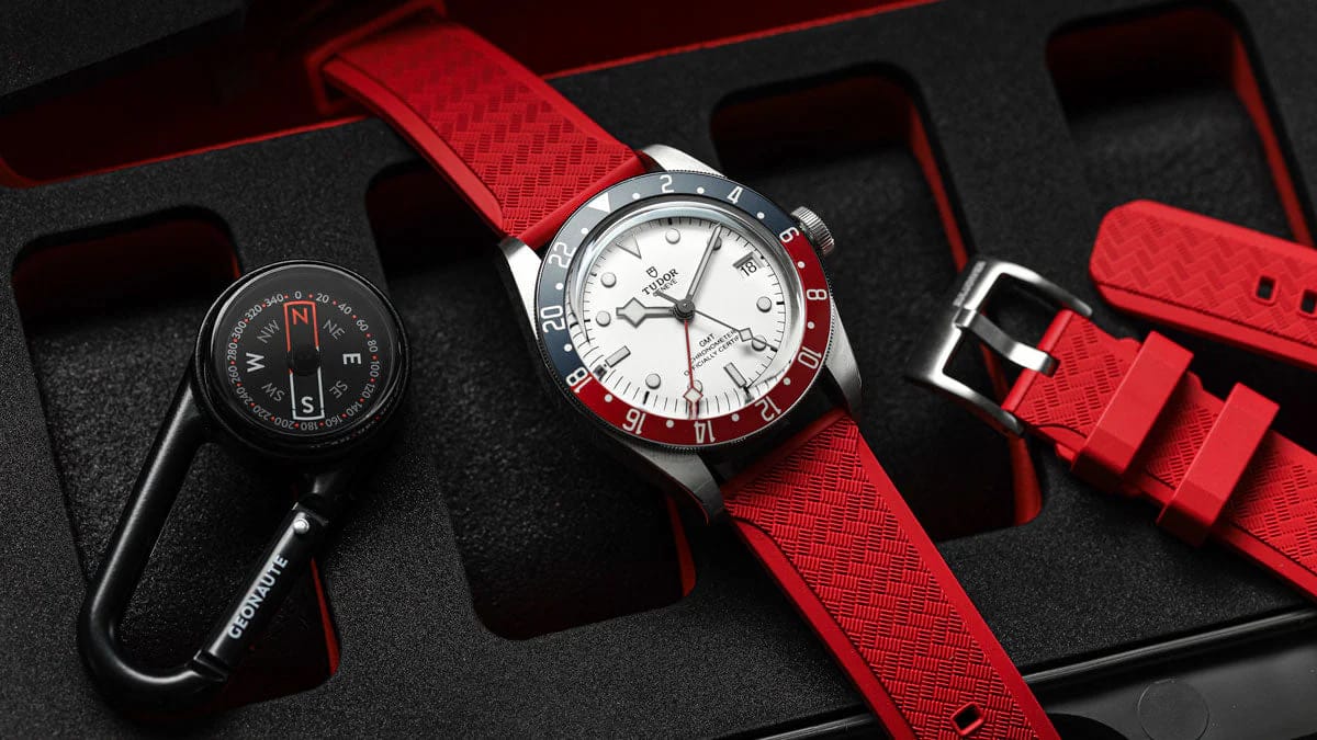 Discover the Perfect rubber strap for Your Luxury Timepiece