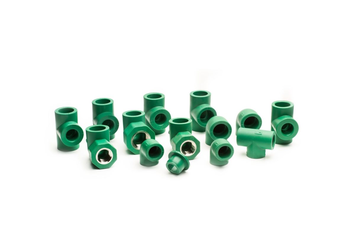 360-degree swivel AN fittings for ultimate flexibility | RVNG RaceWorks