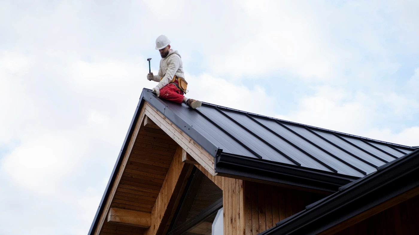 Experienced Roofing Contractor Focused on Quality &amp; Long-Term Protection