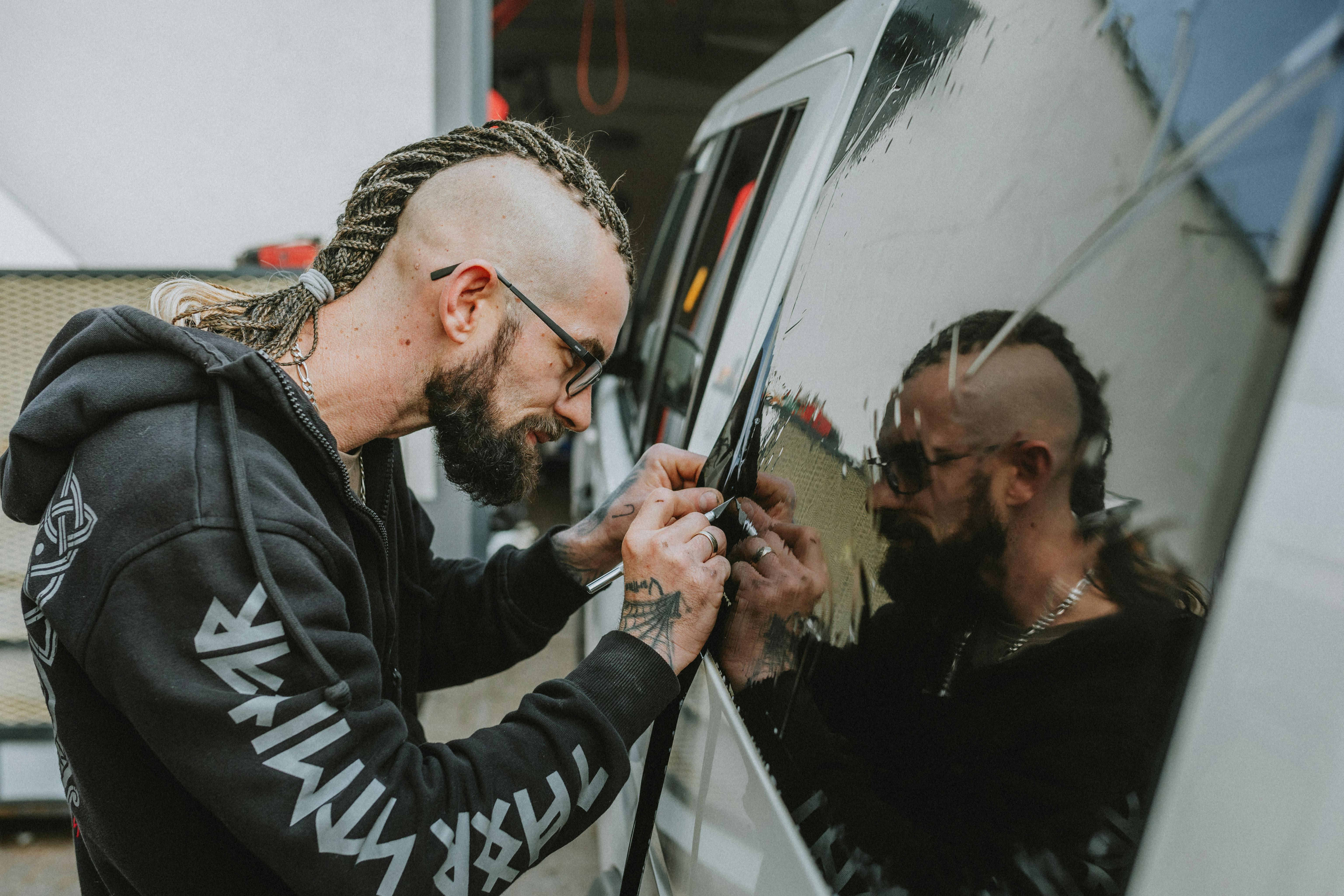 Car Window Tinting with SWFT: Lifetime Warranty for Peace of Mind
