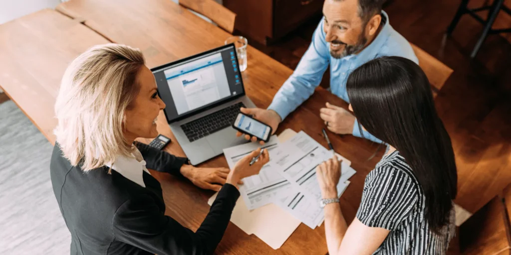 6862f7e5815b76f2bf10b84b_66baa5c4aadb5b412a3c6393_financial-education-courses-3-min-66baa5bbae68d