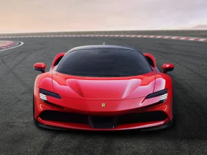 01_Ferrari_SF90_03